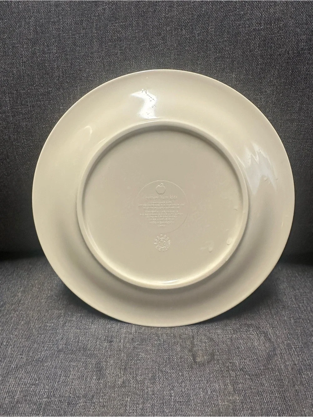 Pottery Barn Kids Festive Reindeer & Santa Christmas Plates